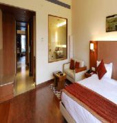 Club Mahindra Kensville Golf Resort Ahmedabad Exterior foto